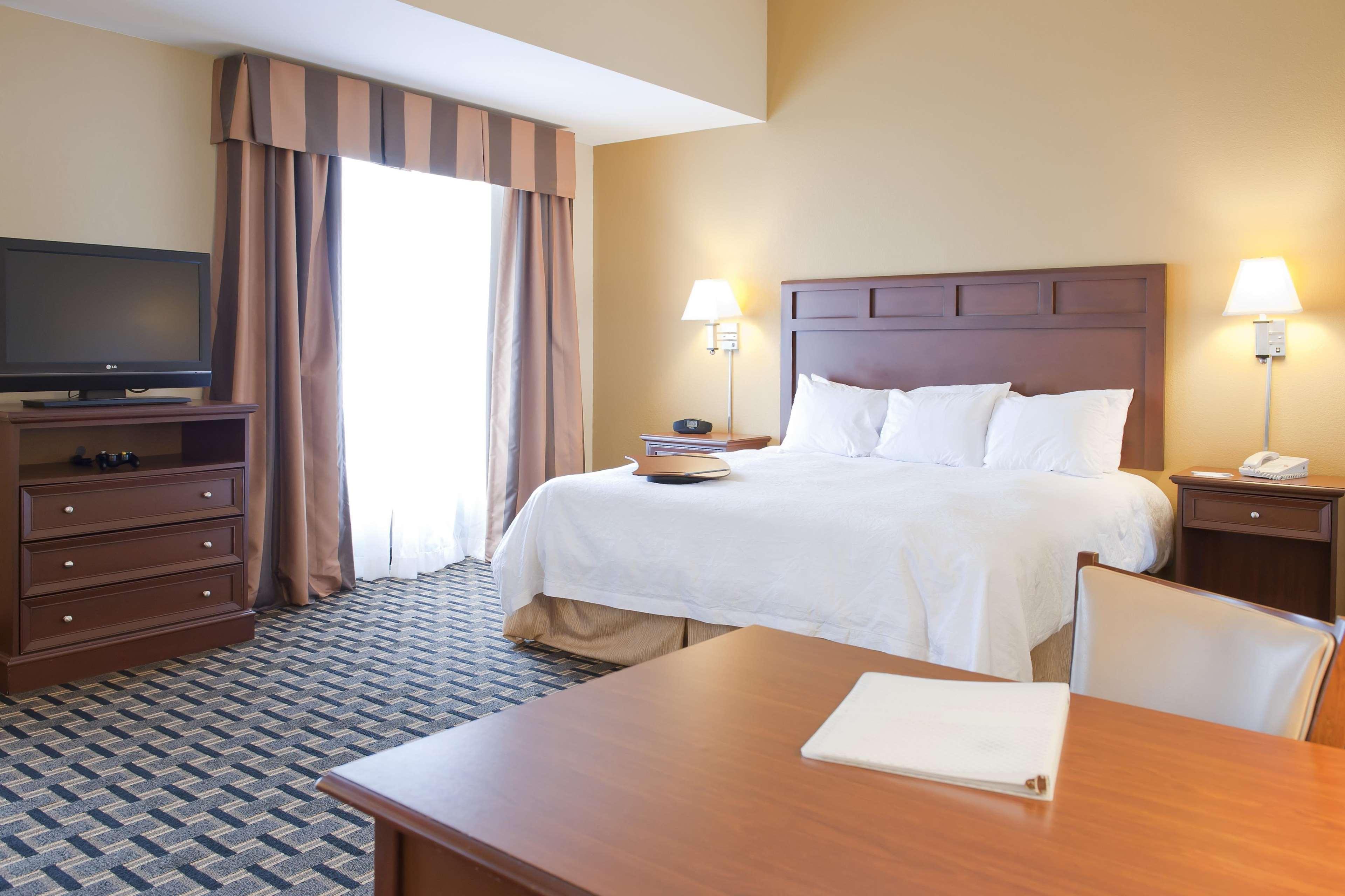 Hampton Inn & Suites Columbia At The University Of Missouri Chambre photo